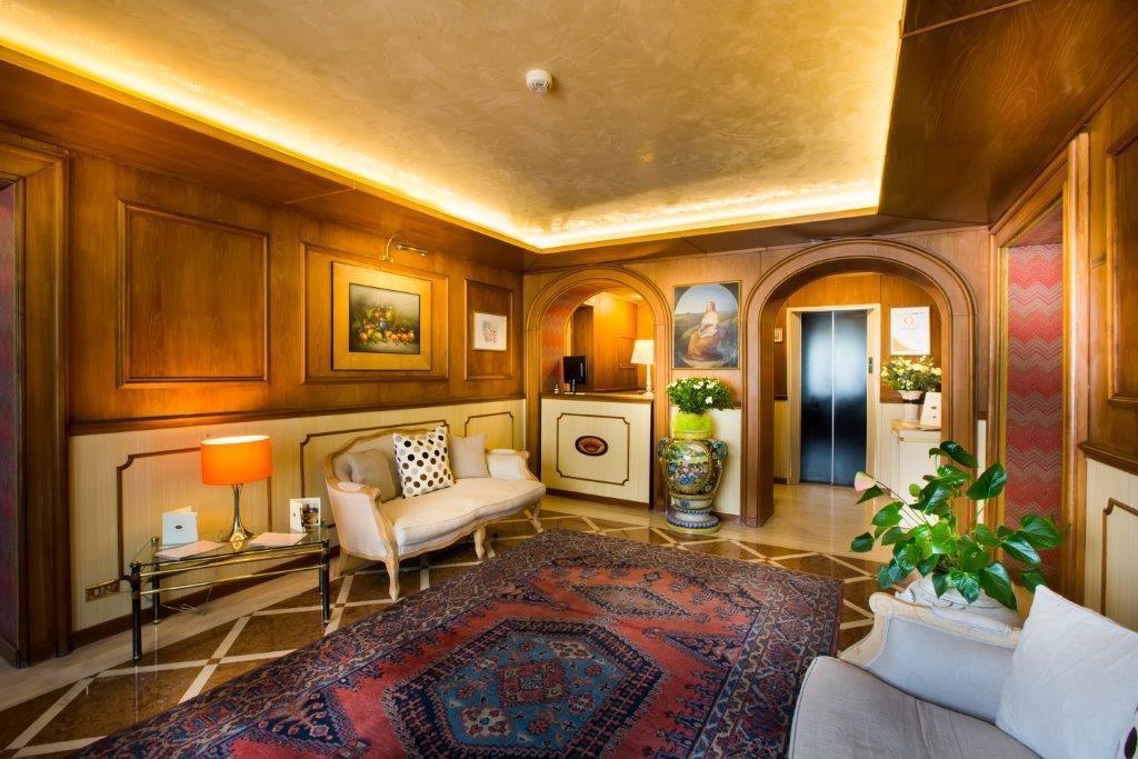 Hotel Camerlengo Corridonia エクステリア 写真